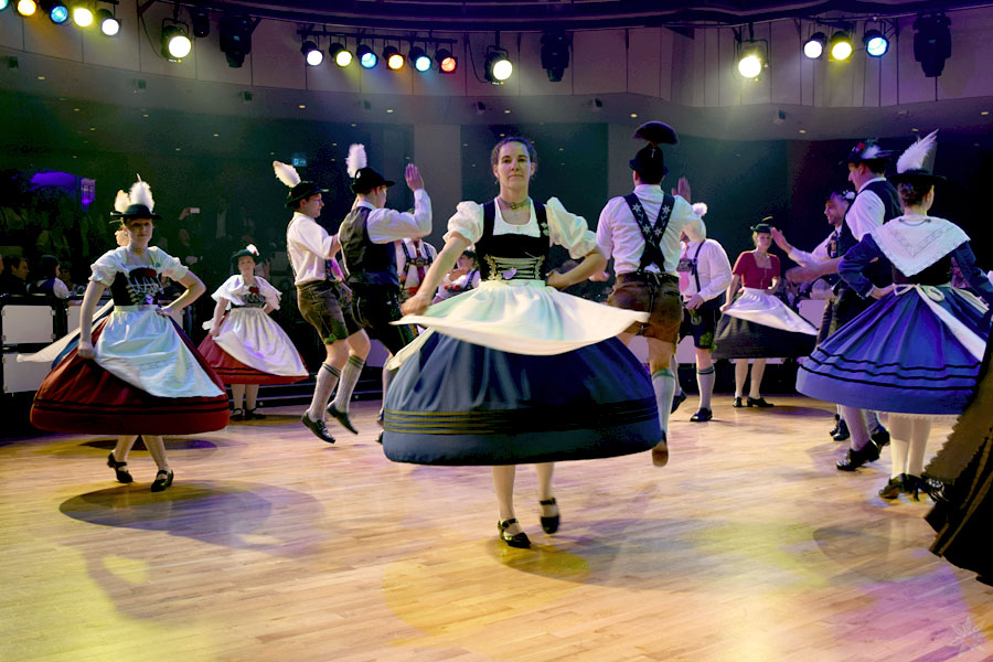 Repr#sentanten der Trachtenvereine