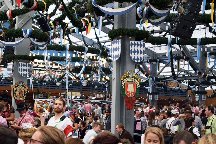 Schottenhamel Festzelt Wiesn 2015 Innenansicht